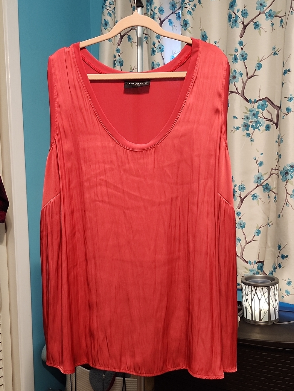 Lane Bryant Coral Sleeveless Scoop Neck Tank